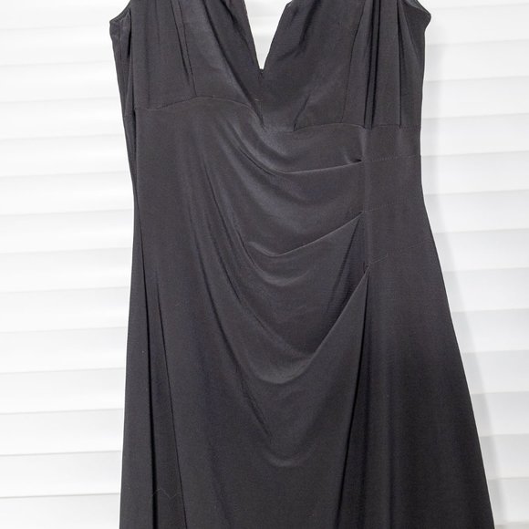 Le Chauteau Long Elegant Slit Leg V cut Dress - Picture 3 of 5